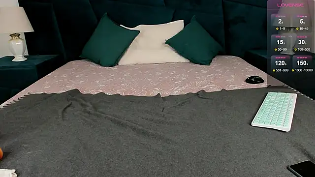 Snapshot of Erick_Wilson chatting on 11-23-25, 05:24 Erick Wilson online show from 11-23-25, 05:24