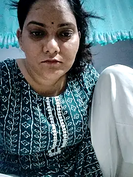 Anushka Singh0 online show from 03-25-26, 06:36