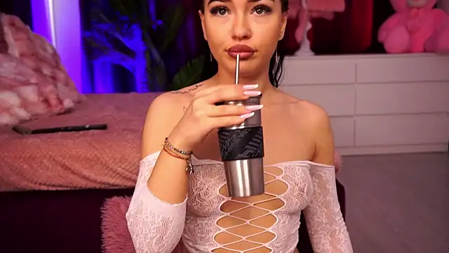 SashaLorrenz online show from 04-09-26, 06:19