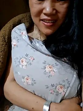 Snapshot of nelina_12345 chatting on 07-20-26, 12:58 nelina 12345 online show from 07-20-26, 12:58