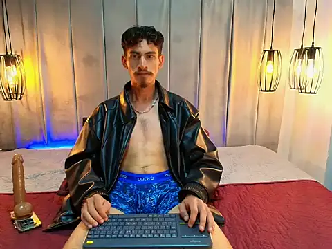 Snapshot of skinny_jean_ chatting on 06-11-26, 04:21 skinny jean online show from 06-11-26, 04:21