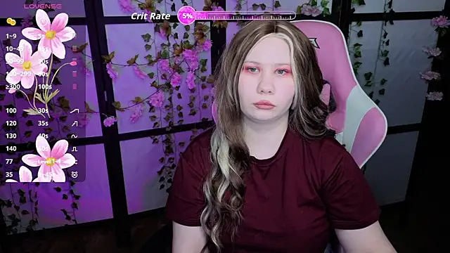 Snapshot of kitsune_little chatting on 04-24-26, 08:22 kitsune little online show from 04-24-26, 08:22