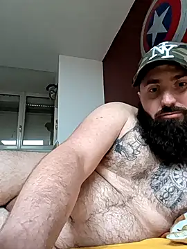 Snapshot of daddyboucher69 chatting on 02-15-26, 12:47 daddyboucher69 online show from 02-15-26, 12:47