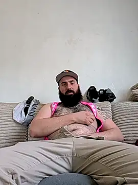 Snapshot of daddyboucher69 chatting on 03-04-26, 04:02 daddyboucher69 online show from 03-04-26, 04:02