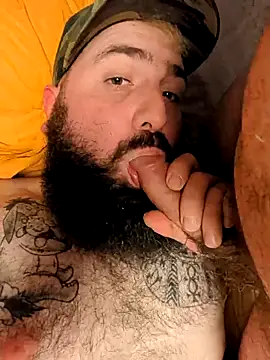 Snapshot of daddyboucher69 chatting on 03-17-26, 08:45 daddyboucher69 online show from 03-17-26, 08:45