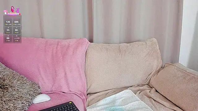 Snapshot of goddess__sexy chatting on 06-19-26, 02:27 goddess sexy online show from 06-19-26, 02:27