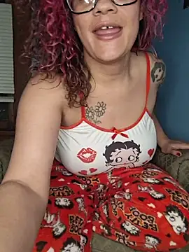 Snapshot of VelvetVixen_735 chatting on 04-21-26, 05:58 VelvetVixen 735 online show from 04-21-26, 05:58