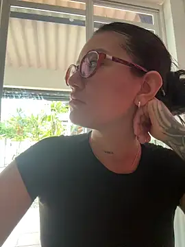 Roma xxx online show from 05-31-26, 05:20