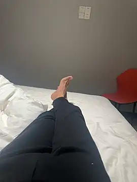 ainiyiwannianlidong online show from 03-22-26, 02:09