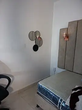 rashaaa  online show from 04-23-26, 03:19