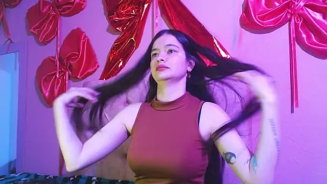 Snapshot of you_star chatting on 02-28-26, 04:41 you star online show from 02-28-26, 04:41