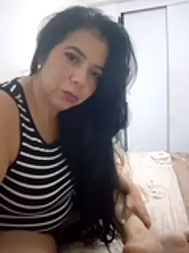 Victoria42 online show from 04-15-26, 01:01