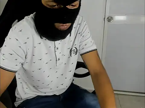 Snapshot of badboy_master chatting on 04-01-26, 03:07 badboy master online show from 04-01-26, 03:07