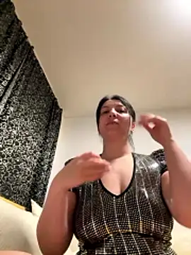 Snapshot of LuissaJ chatting on 04-07-26, 07:47 LuissaJ online show from 04-07-26, 07:47