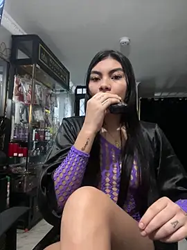 eimmy  skinny online show from 04-13-26, 02:28