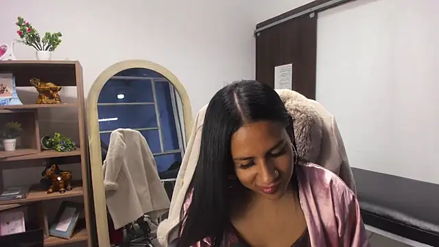 Scarlett Moom online show from 04-05-26, 03:47