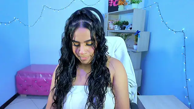 Scarlett Moom online show from 07-16-26, 04:07