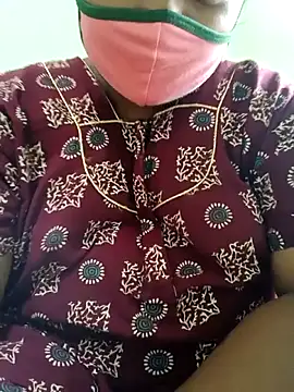 Snapshot of tamilkaviya431 chatting on 05-09-26, 07:24 tamilkaviya431 online show from 05-09-26, 07:24