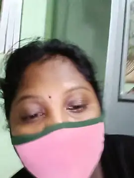 Snapshot of tamilkaviya431 chatting on 05-22-26, 12:07 tamilkaviya431 online show from 05-22-26, 12:07