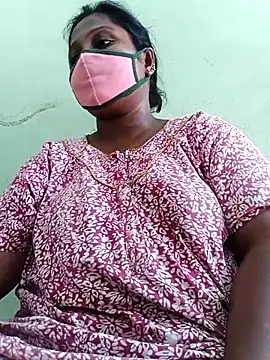 Snapshot of tamilkaviya431 chatting on 05-25-26, 06:19 tamilkaviya431 online show from 05-25-26, 06:19