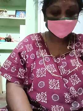 Snapshot of tamilkaviya431 chatting on 05-27-26, 01:46 tamilkaviya431 online show from 05-27-26, 01:46