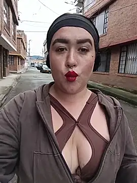 Freckless  online show from 04-15-26, 07:32