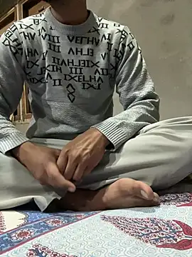 Snapshot of rashmixxx chatting on 03-03-26, 01:34 rashmixxx online show from 03-03-26, 01:34