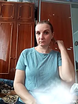 SusanGold9211 online show from 04-03-26, 10:46