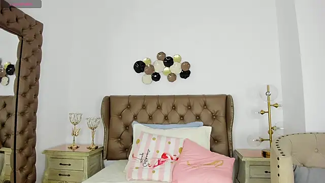 pinkmoon30 online show from 03-12-26, 11:27