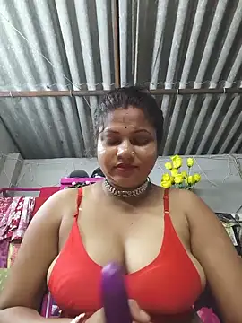 Snapshot of Kiya_6543 chatting on 05-31-26, 06:20 Kiya 6543 online show from 05-31-26, 06:20