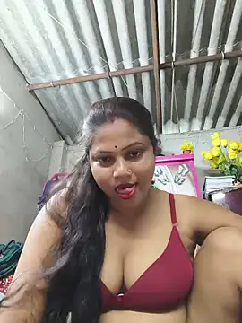 Snapshot of Kiya_6543 chatting on 06-14-26, 01:35 Kiya 6543 online show from 06-14-26, 01:35
