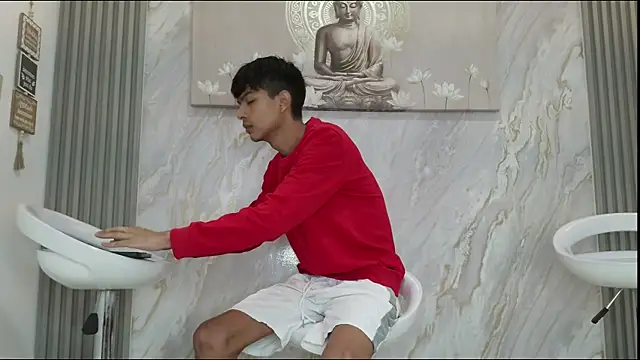 KITTY BOSH online show from 04-15-26, 01:18