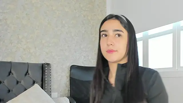 Anika H online show from 06-04-26, 12:33