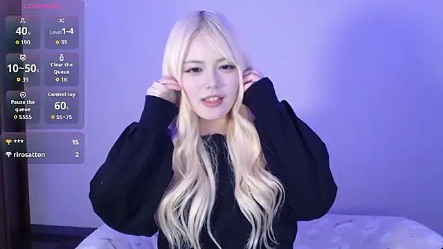 uru luv000 online show from 05-15-26, 11:17