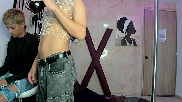 GREEN BOYS online show from 04-01-26, 01:17