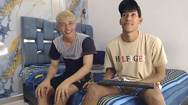 GREEN BOYS online show from 04-02-26, 07:22