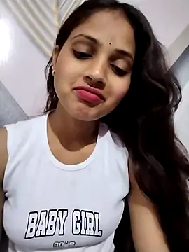 samayra1144 online show from 03-08-26, 07:45