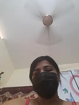 Snapshot of Tamil_Luckly_girl chatting on 04-04-26, 09:29 Tamil Luckly girl online show from 04-04-26, 09:29