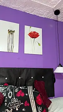 Snapshot of Karim_mansur chatting on 06-17-26, 12:40 Karim mansur online show from 06-17-26, 12:40
