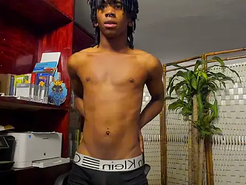 Snapshot of Mashall_lee chatting on 03-24-26, 07:19 Mashall lee online show from 03-24-26, 07:19