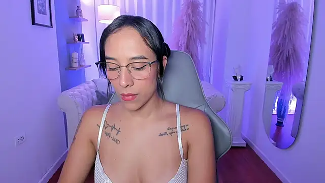 saori katsumi  online show from 04-10-26, 11:26