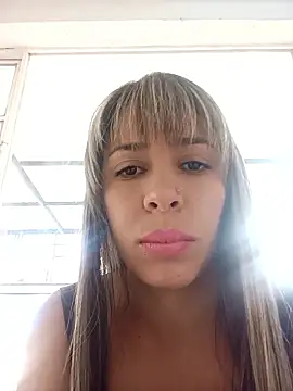 kiki milu online show from 04-18-26, 04:44