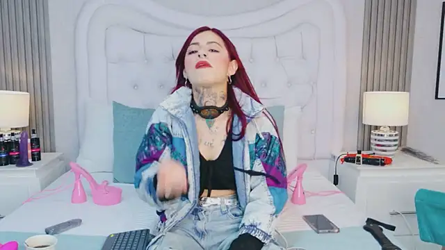 AntonellaEscudero online show from 03-26-26, 07:52