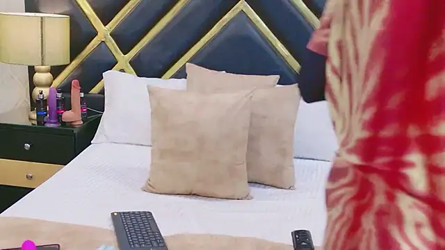 AntonellaEscudero online show from 04-11-26, 08:02