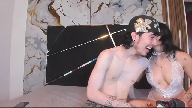 Couple In Heat online show from 03-20-26, 07:41