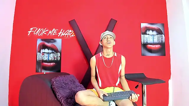 BOYS PLAY online show from 02-21-26, 01:23