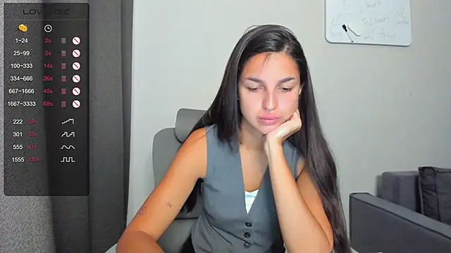 Snapshot of AngelGabe chatting on 06-15-26, 09:00 AngelGabe online show from 06-15-26, 09:00