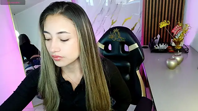 amy ker m online show from 02-19-26, 08:27