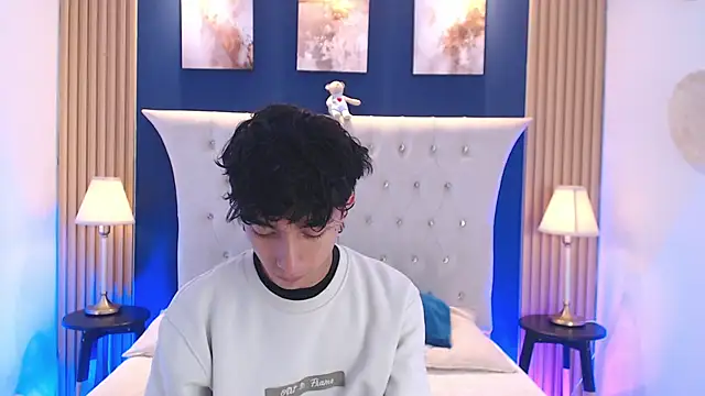 Snapshot of Aiden_Rivers_ chatting on 05-30-26, 12:57 Aiden Rivers online show from 05-30-26, 12:57