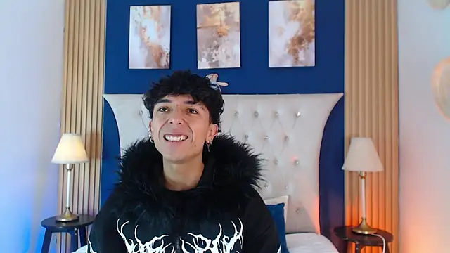 Snapshot of Aiden_Rivers_ chatting on 06-20-26, 12:52 Aiden Rivers online show from 06-20-26, 12:52